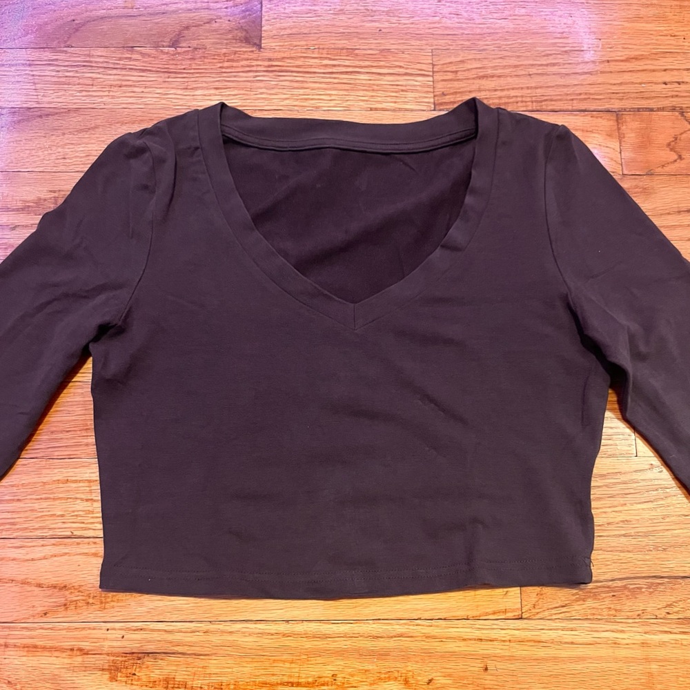 SHEIN V-Neck Crop Top